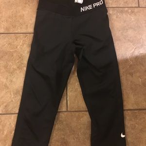 Nike PRO Capri
